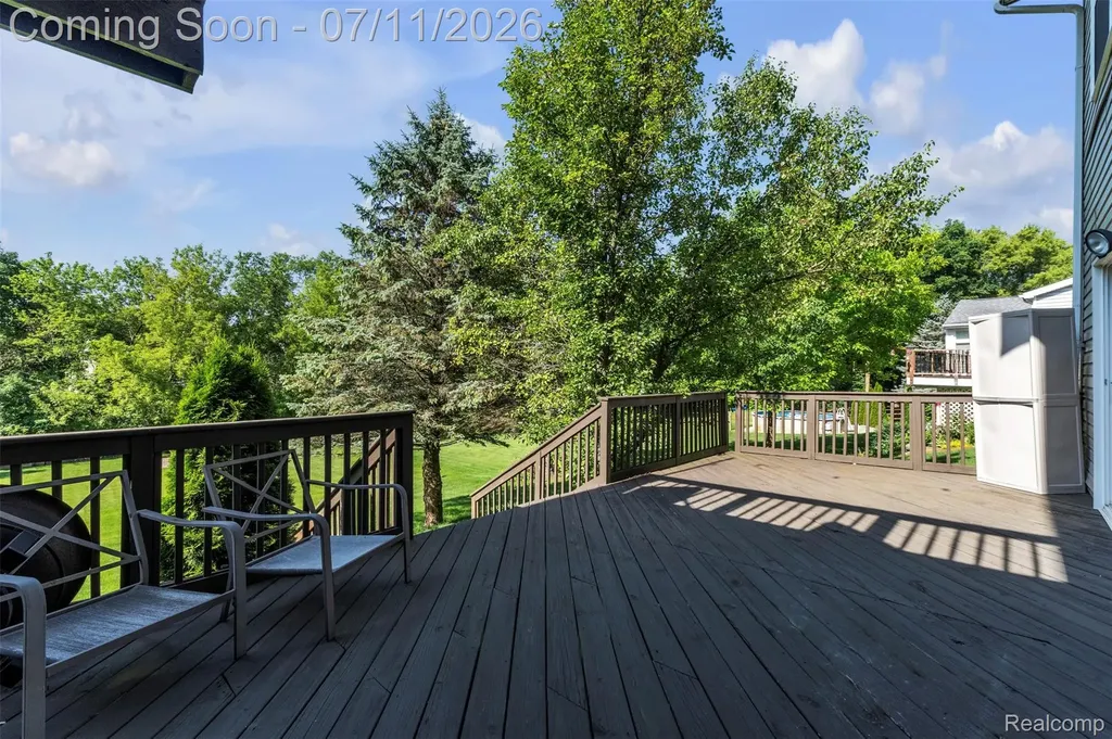 3955 Forest Edge Drive Commerce Charter Township MI 48382