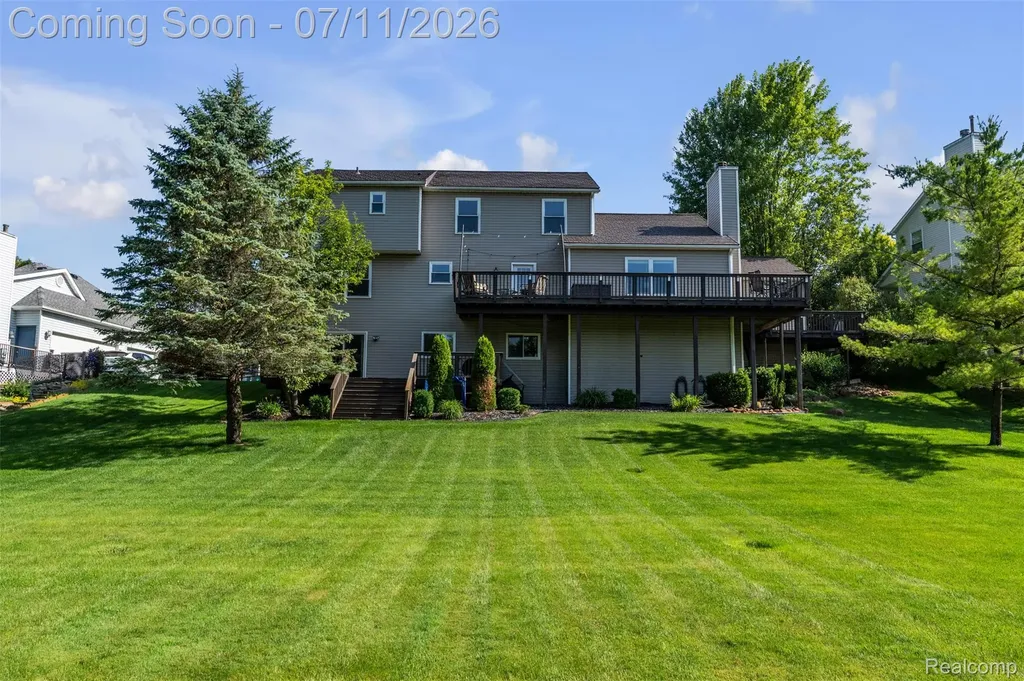 3955 Forest Edge Drive Commerce Charter Township MI 48382