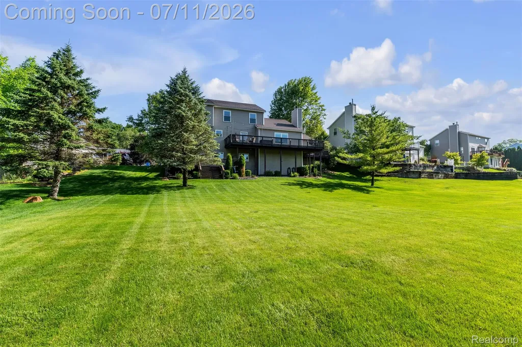 3955 Forest Edge Drive Commerce Charter Township MI 48382