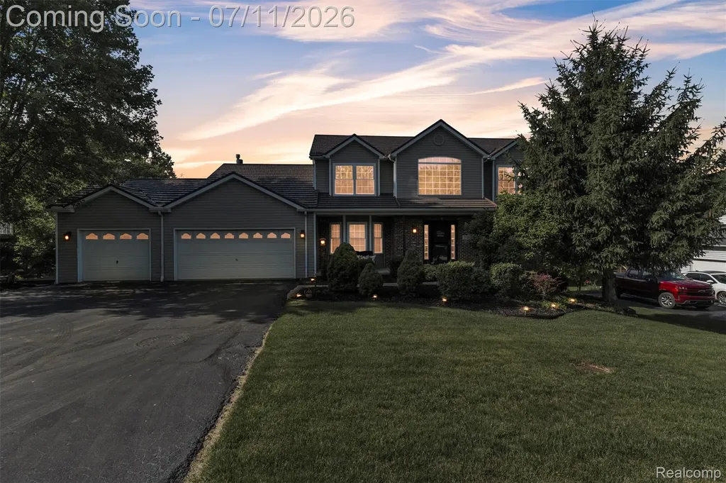 3955 Forest Edge Drive Commerce Charter Township MI 48382