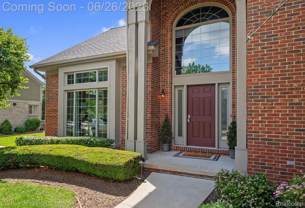 22217 Hazelton Court Novi City MI 48374