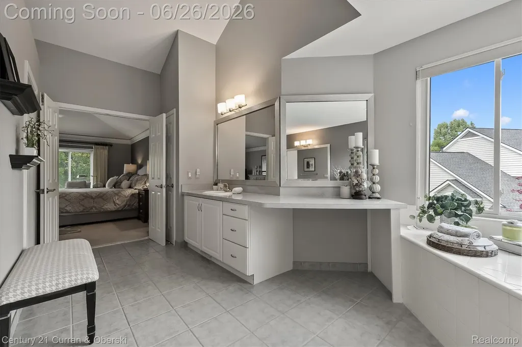 22217 Hazelton Court Novi City MI 48374