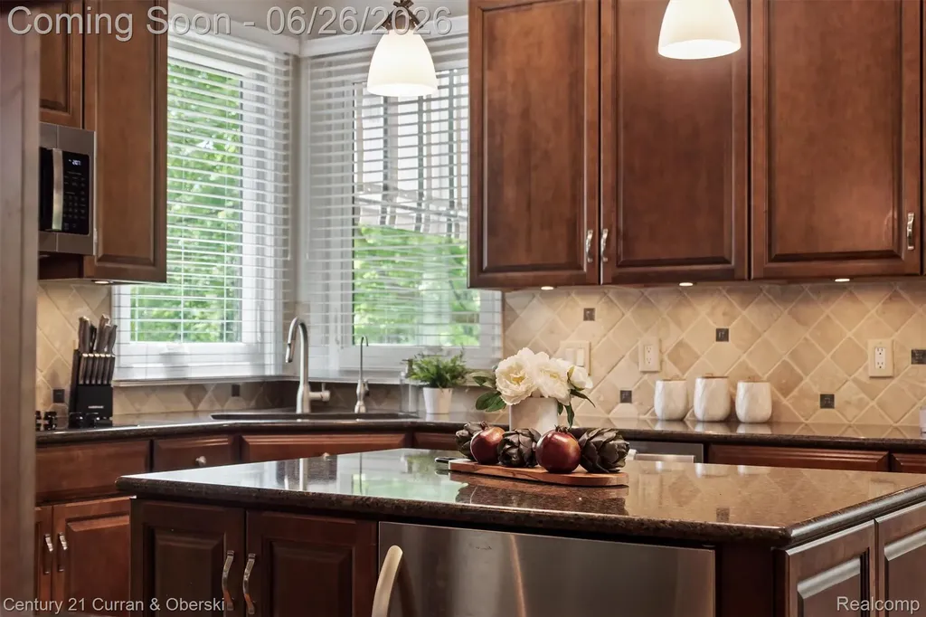 22217 Hazelton Court Novi City MI 48374