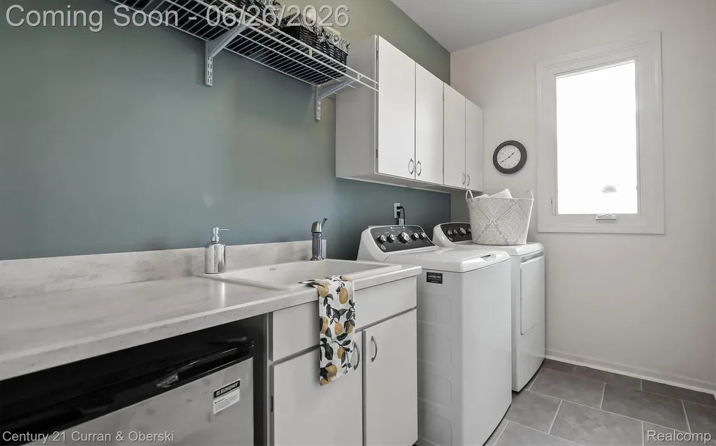 22217 Hazelton Court Novi City MI 48374