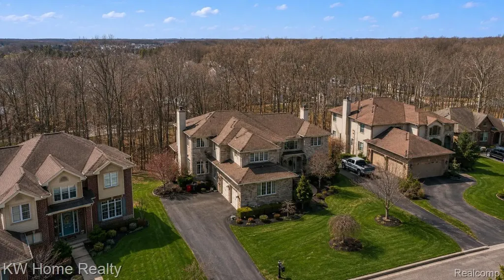 7143 Yarmouth Court West Bloomfield Charter Township MI 48322