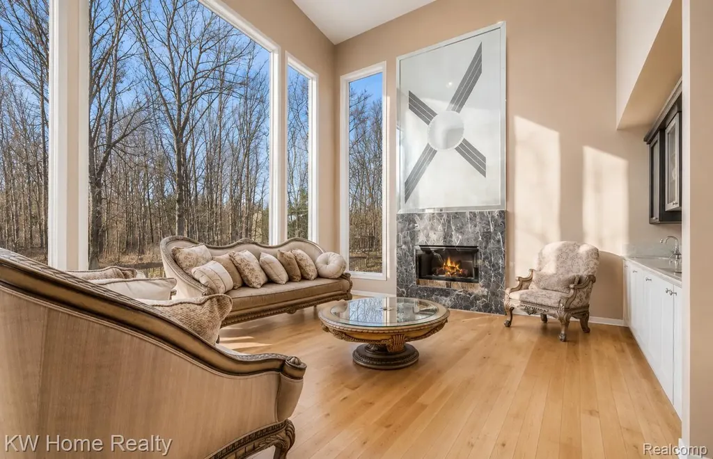7143 Yarmouth Court West Bloomfield Charter Township MI 48322