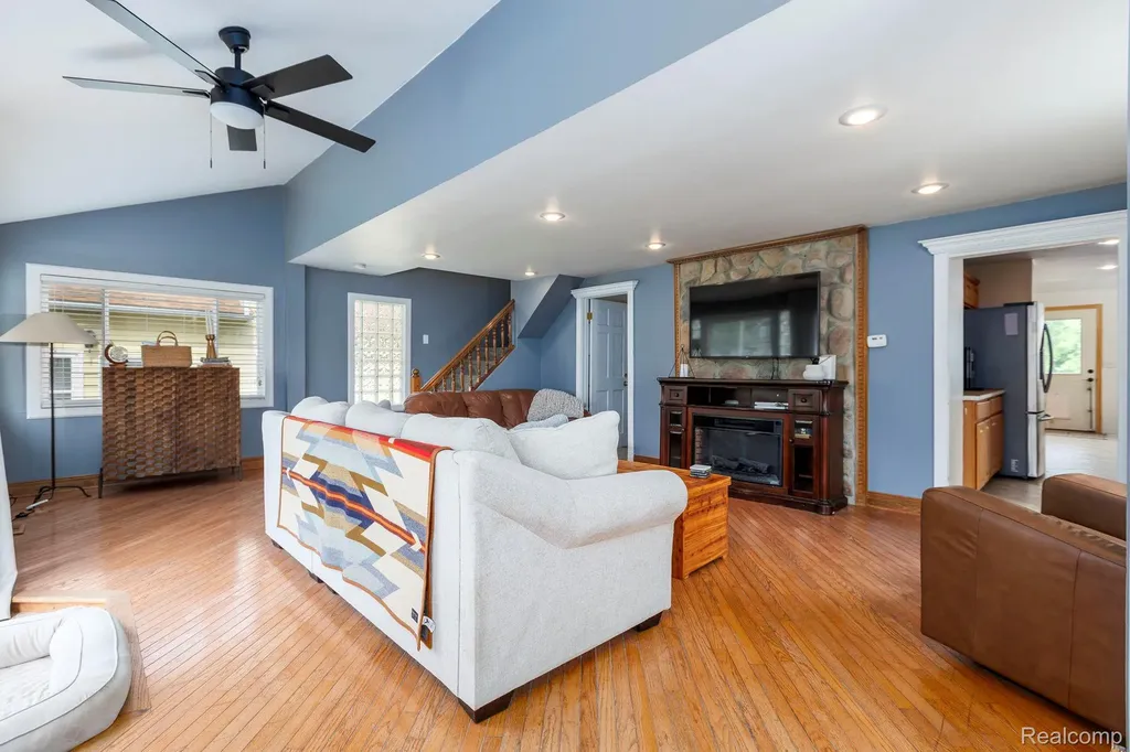 401 Pointe Tremble Road Algonac City MI 48001