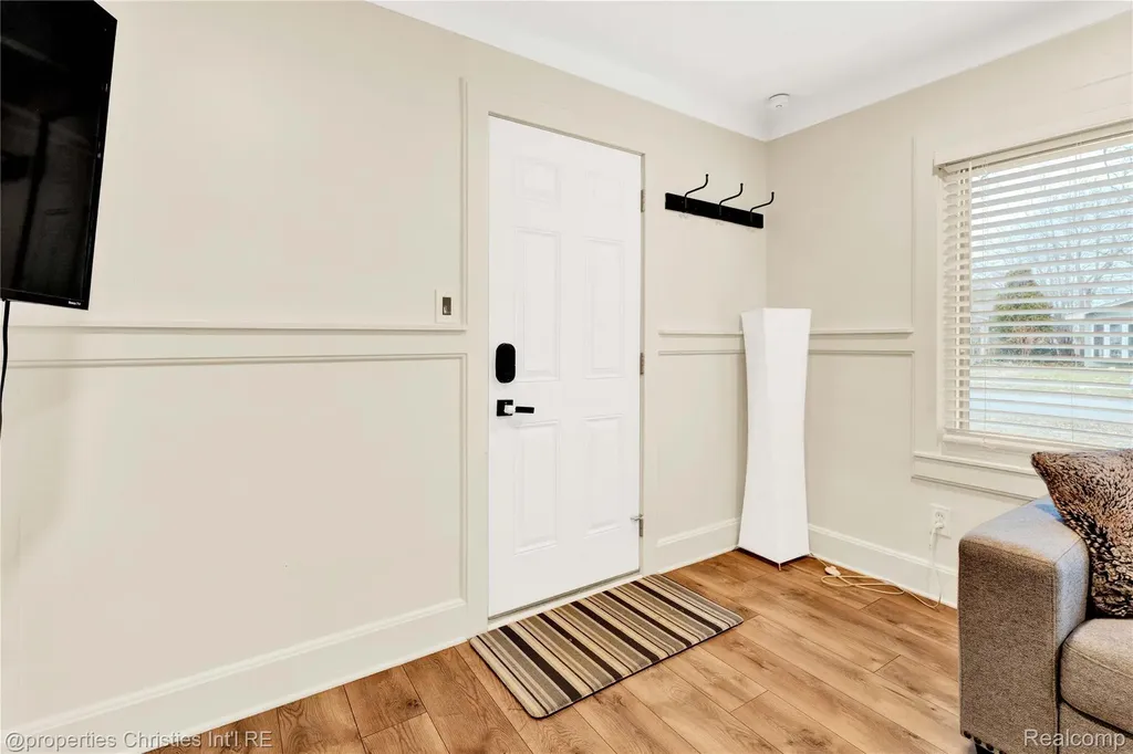 3237 Harris Street Ferndale City MI 48220