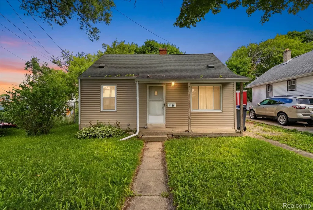 1128 Barrie Avenue Flint City MI 48507