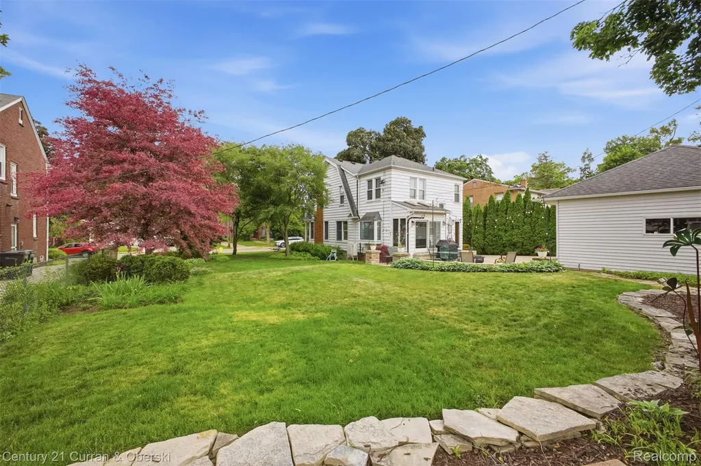 307 Tannahill Street Dearborn City MI 48124