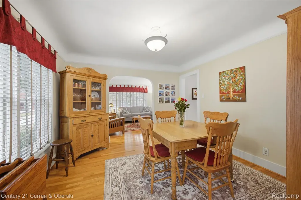 307 Tannahill Street Dearborn City MI 48124