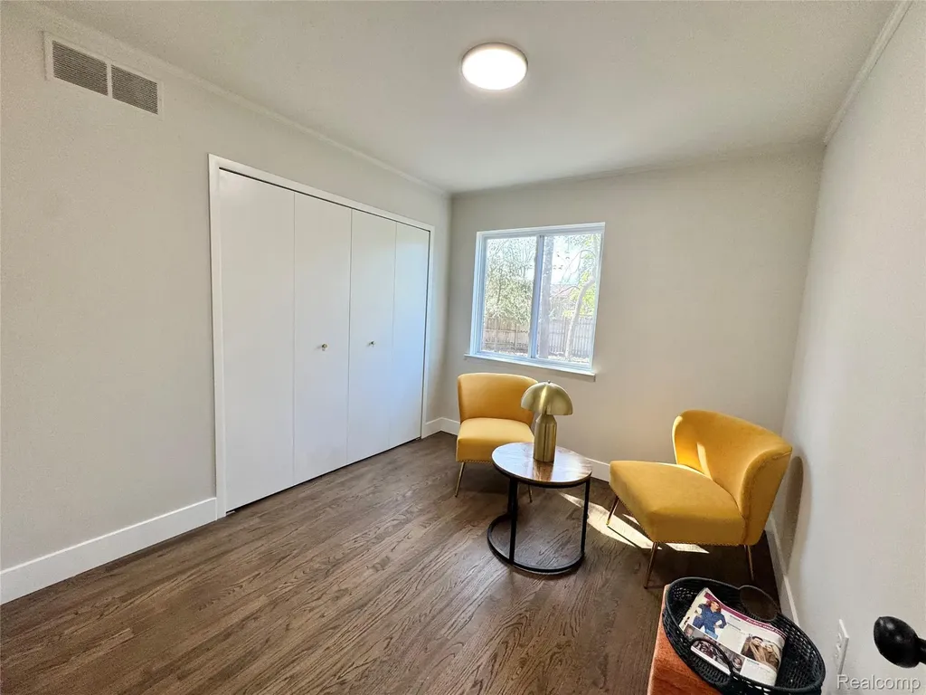 570 Hidden Ridge Drive Troy City MI 48083