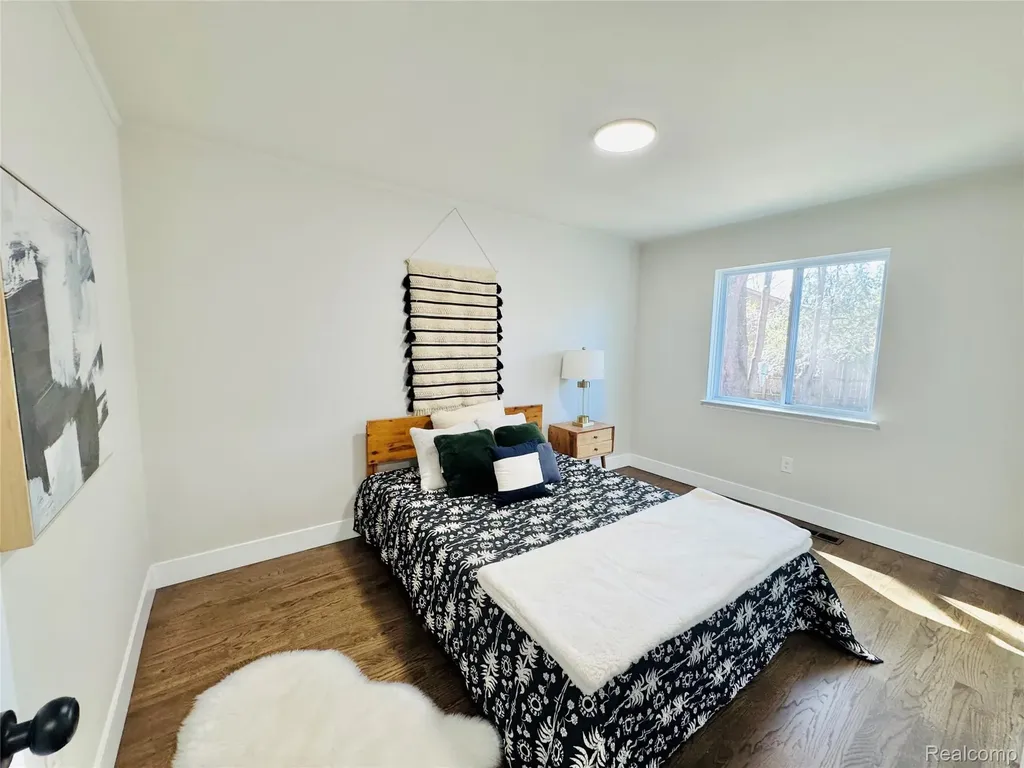570 Hidden Ridge Drive Troy City MI 48083