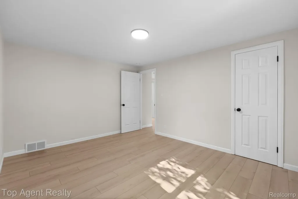 14257 Artesian Street Detroit City MI 48223