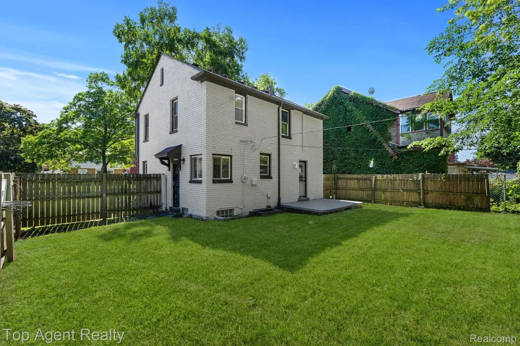 14257 Artesian Street Detroit City MI 48223