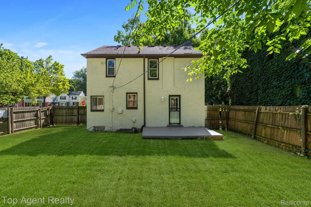 14257 Artesian Street Detroit City MI 48223