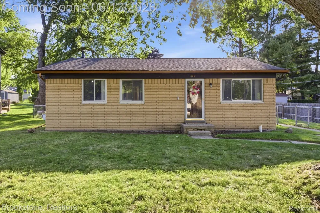 520 May Road Rochester Hills City MI 48307
