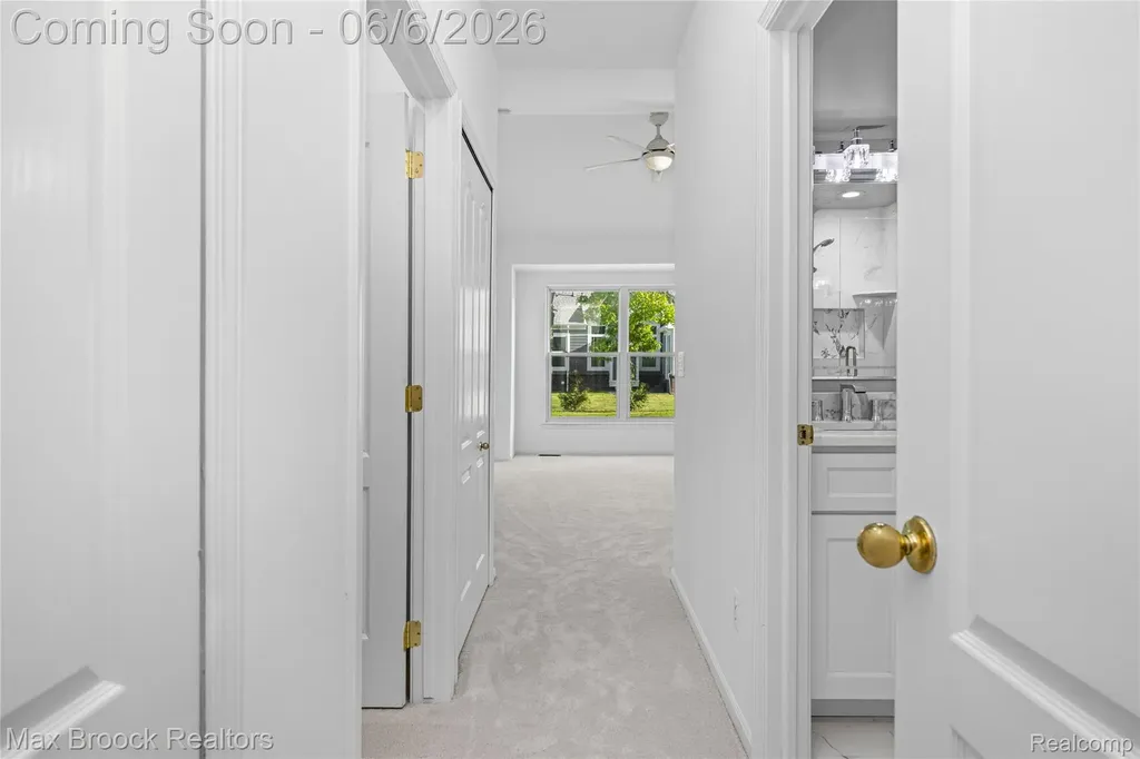 1723 Pine Forest Drive Commerce Charter Township MI 48390