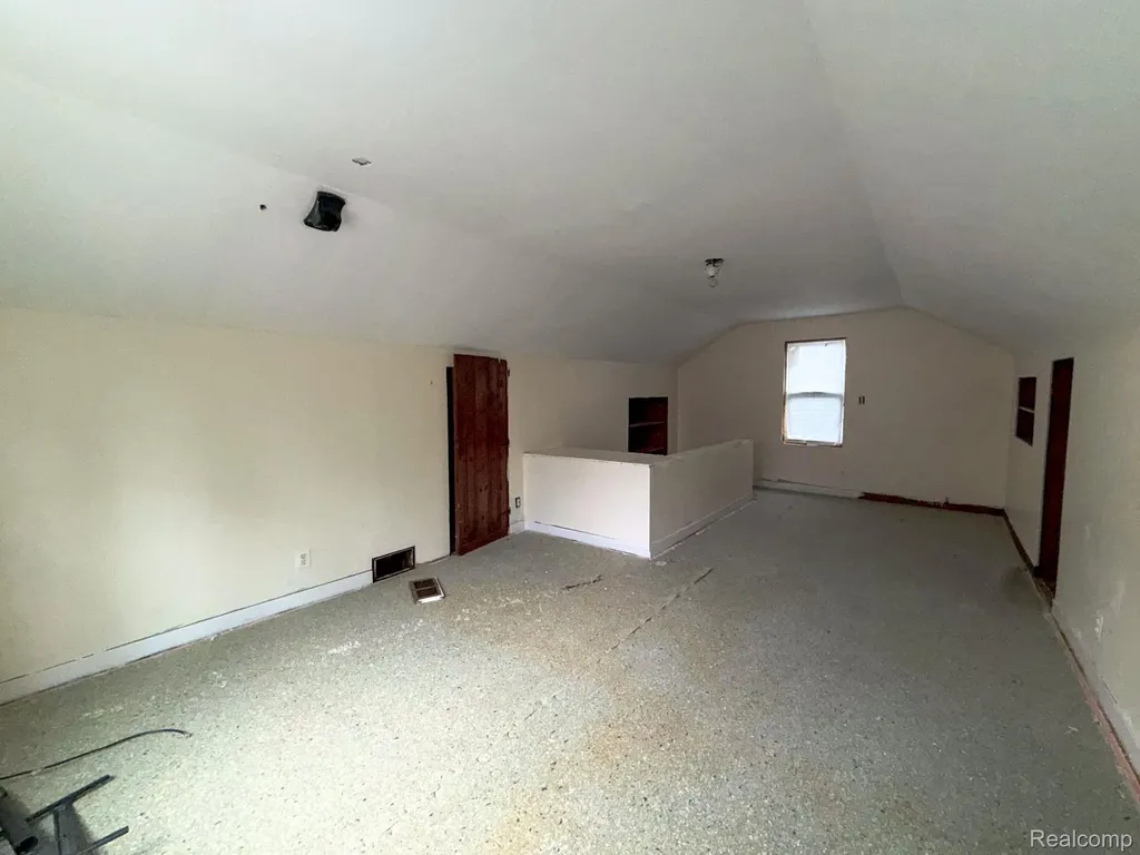 13594 Grandmont Avenue Detroit City MI 48227