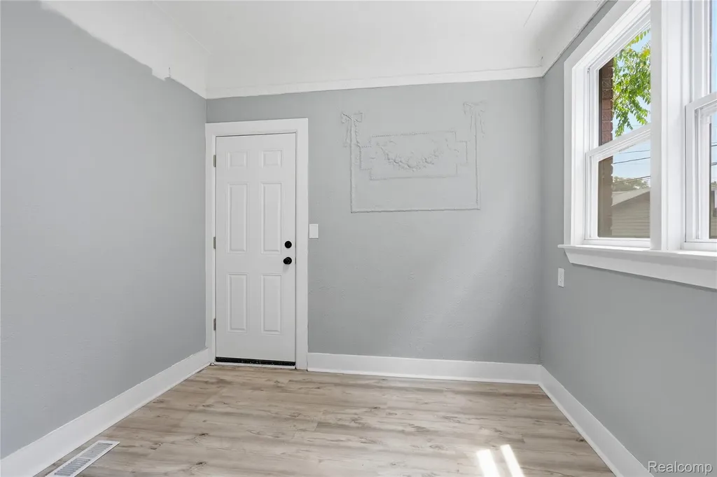 3031 Glendale Street Detroit City MI 48238