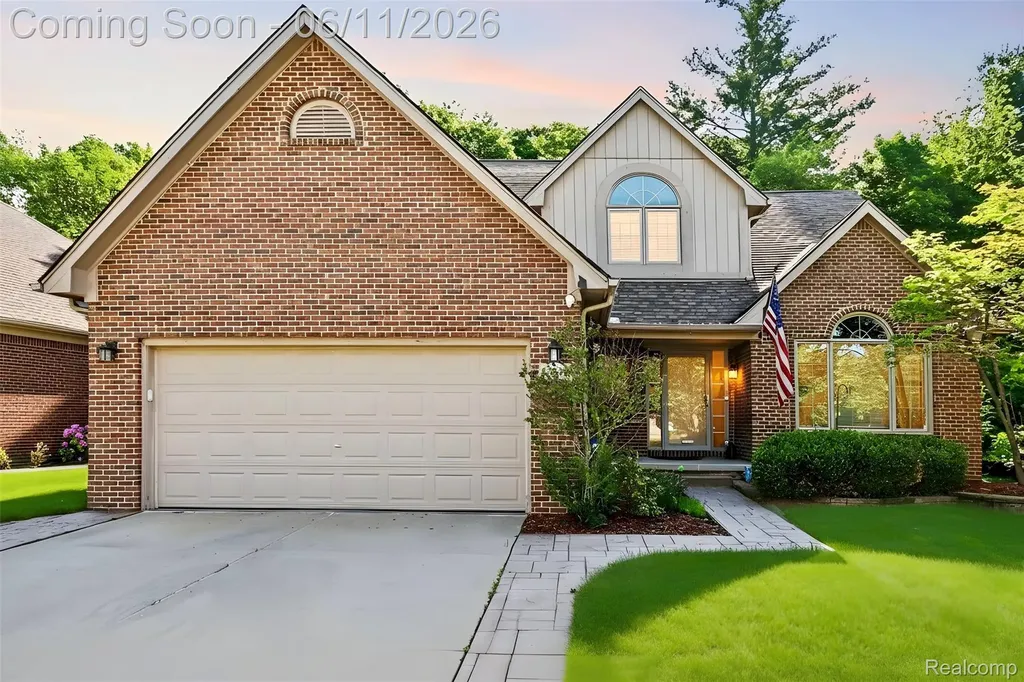 57572 Suffield Drive Washington Township MI 48094