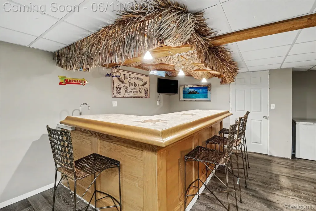 57572 Suffield Drive Washington Township MI 48094