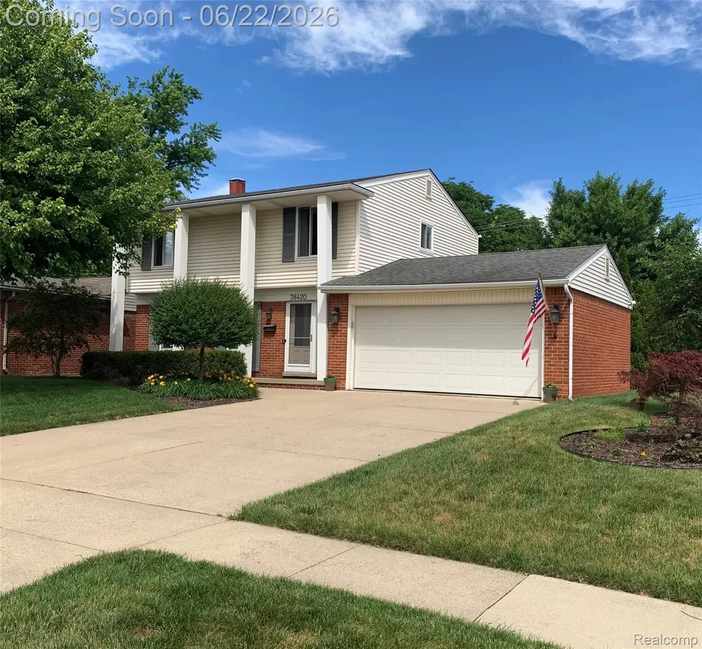 38420 Mason Street Livonia City MI 48154