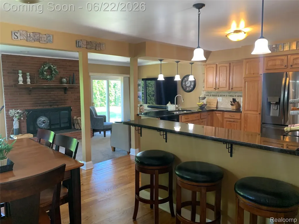 38420 Mason Street Livonia City MI 48154