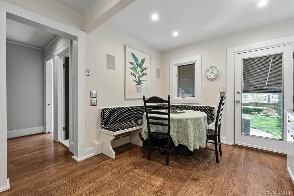 2009 Northwood Boulevard Royal Oak City MI 48073