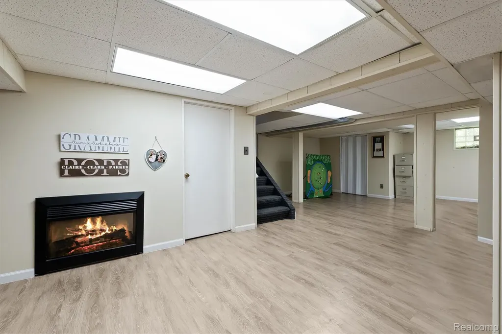 2009 Northwood Boulevard Royal Oak City MI 48073