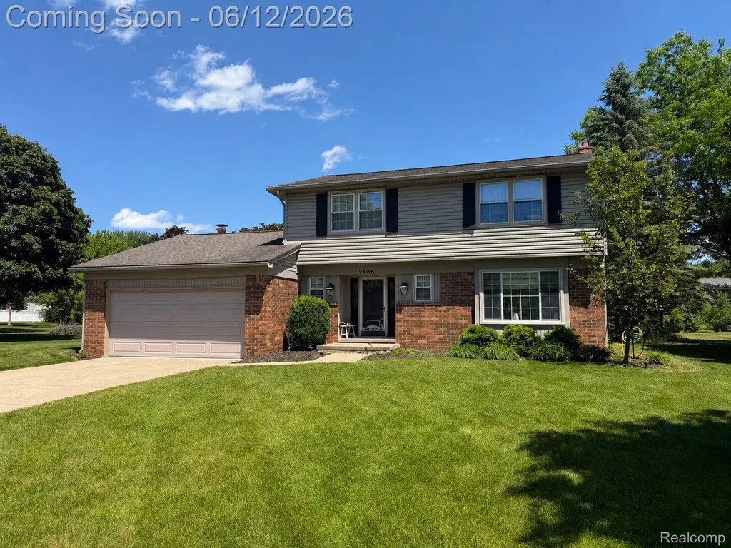 2466 Armstrong Court Orion Charter Township MI 48360