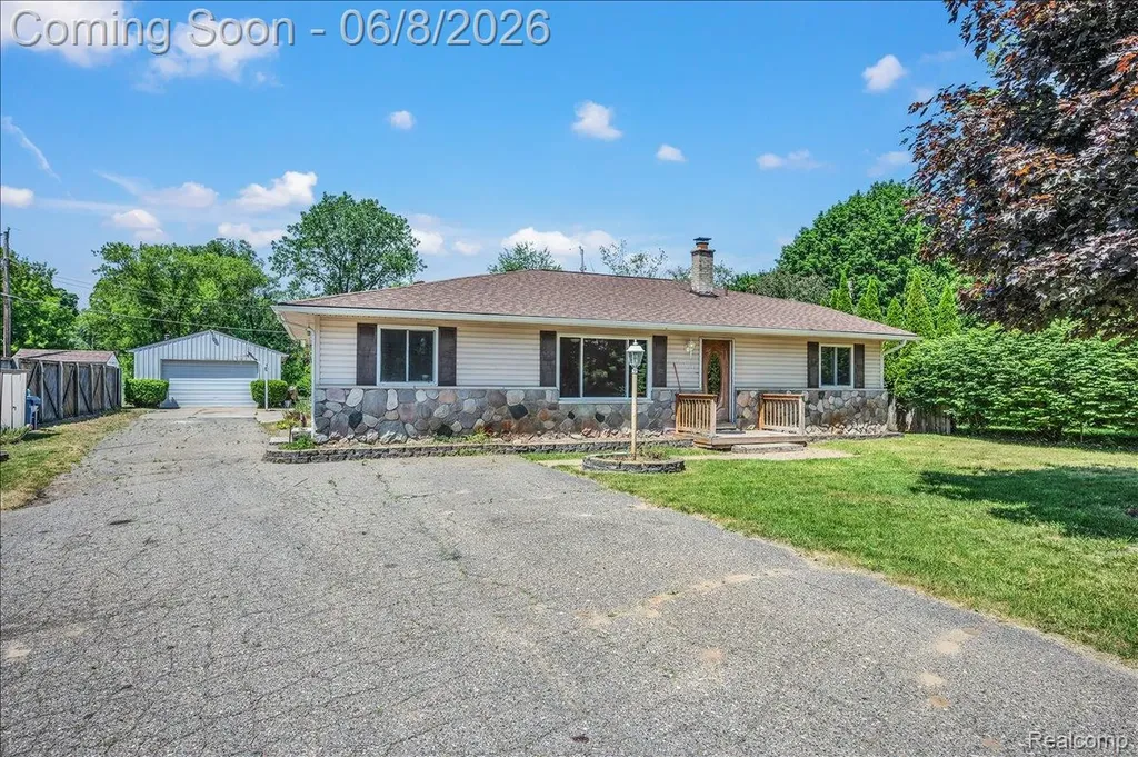 730 Bogie Lake Road White Lake Charter Township MI 48383