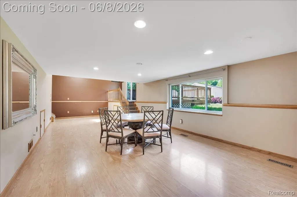 730 Bogie Lake Road White Lake Charter Township MI 48383