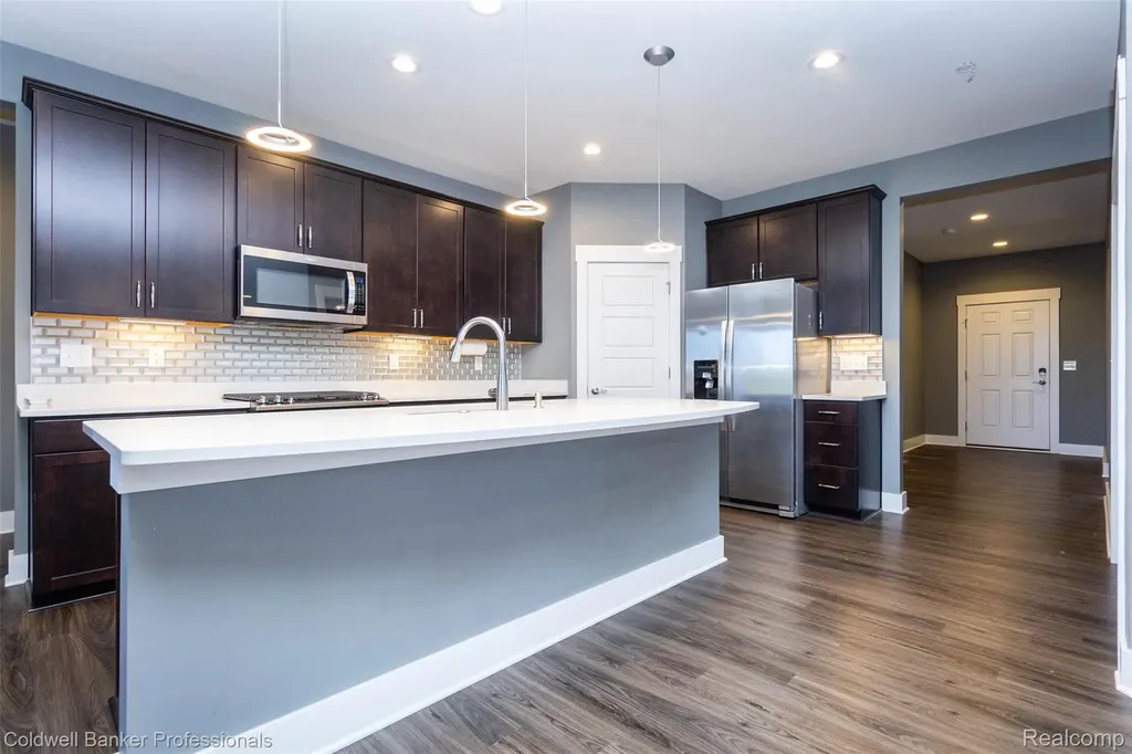 50047 Norfolk Court Canton Charter Township MI 48188