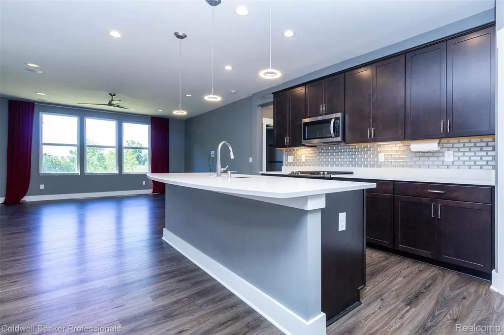 50047 Norfolk Court Canton Charter Township MI 48188
