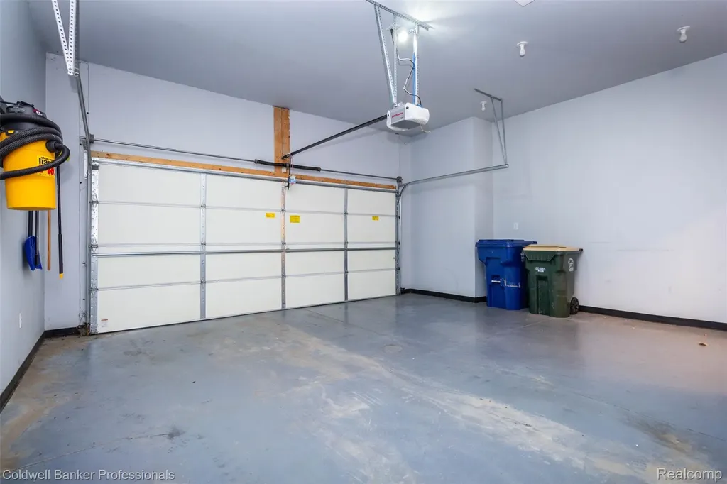 50047 Norfolk Court Canton Charter Township MI 48188