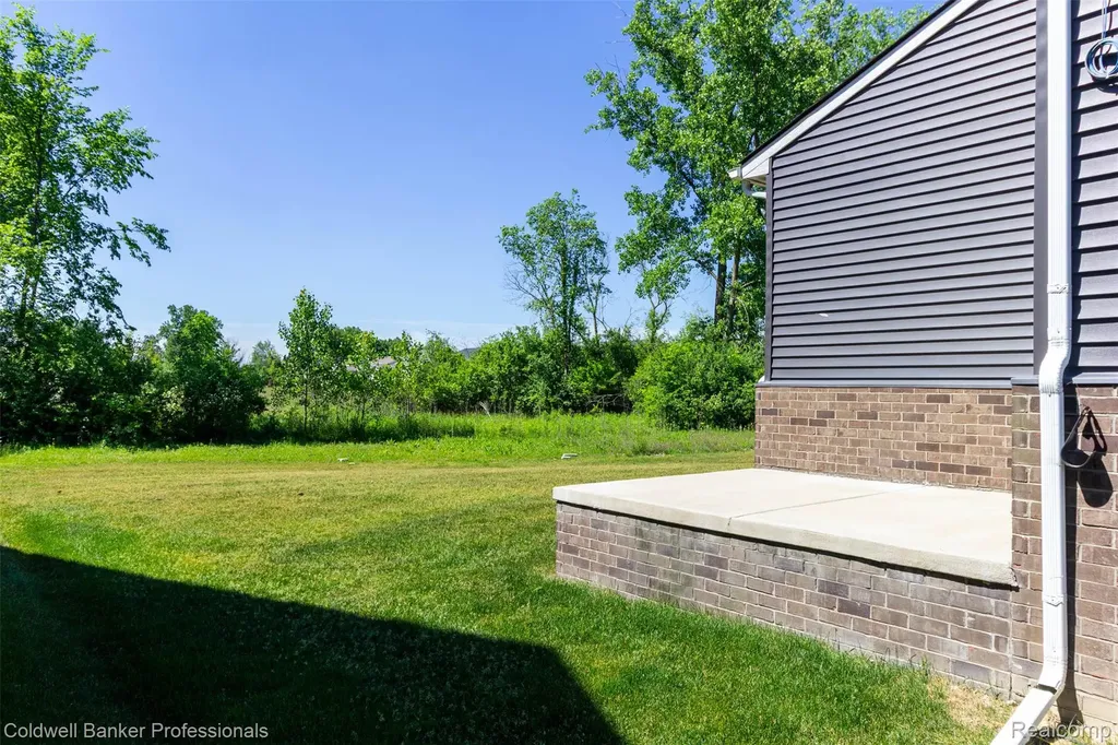 50047 Norfolk Court Canton Charter Township MI 48188