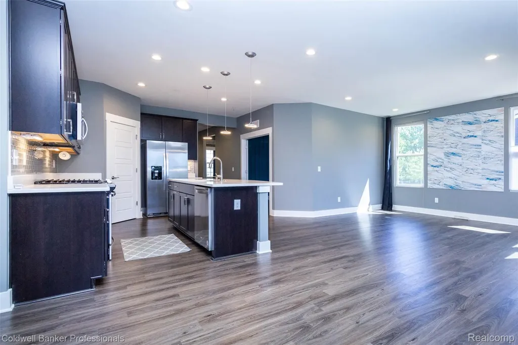 50047 Norfolk Court Canton Charter Township MI 48188