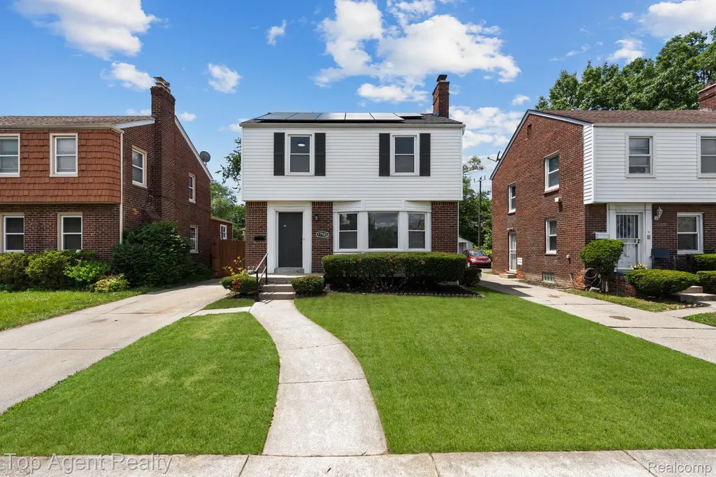 17585 Faust Avenue Detroit City MI 48219