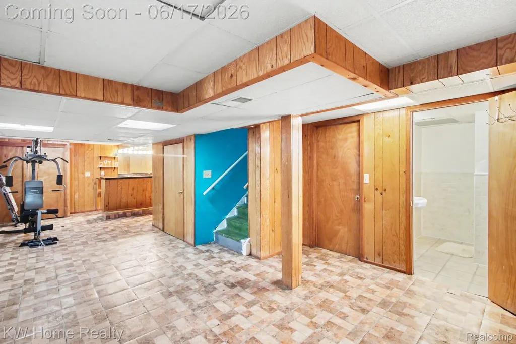 18426 Winthrop Street Detroit City MI 48235