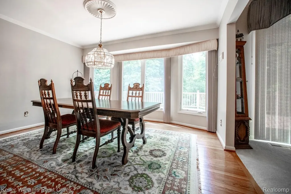 1447 Oakstone Drive Rochester Hills City MI 48309