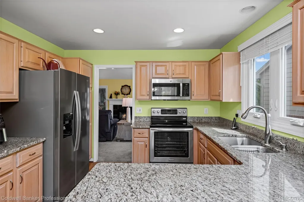 52505 Westcreek Drive Macomb Township MI 48042