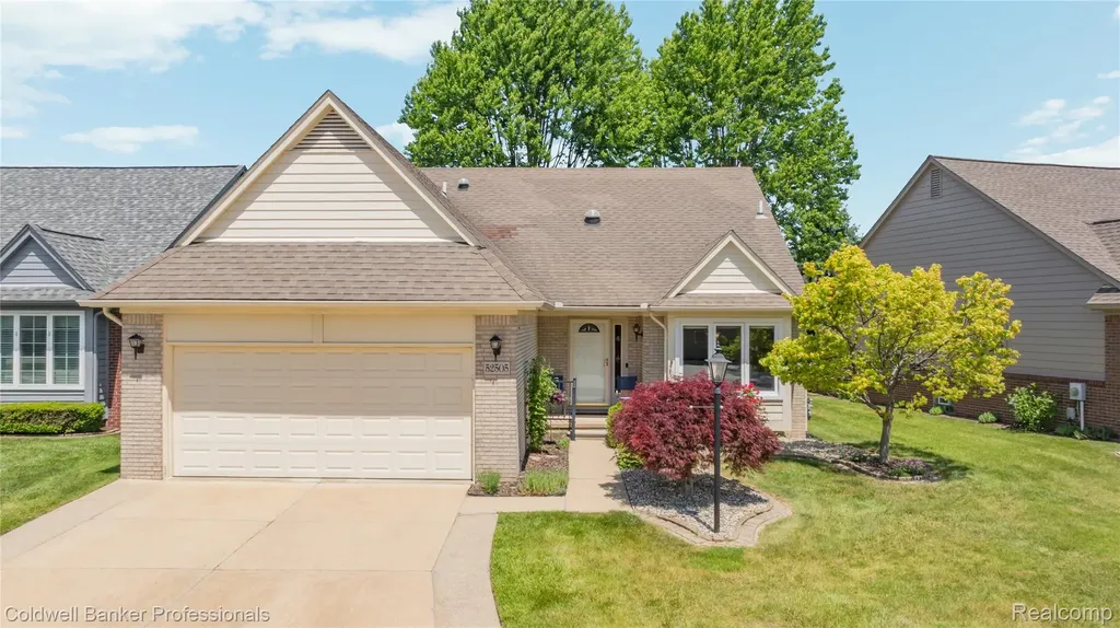 52505 Westcreek Drive Macomb Township MI 48042