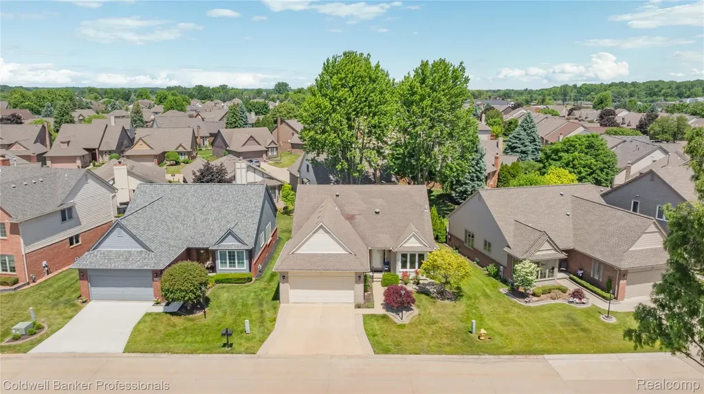 52505 Westcreek Drive Macomb Township MI 48042