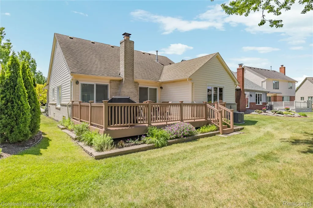 52505 Westcreek Drive Macomb Township MI 48042