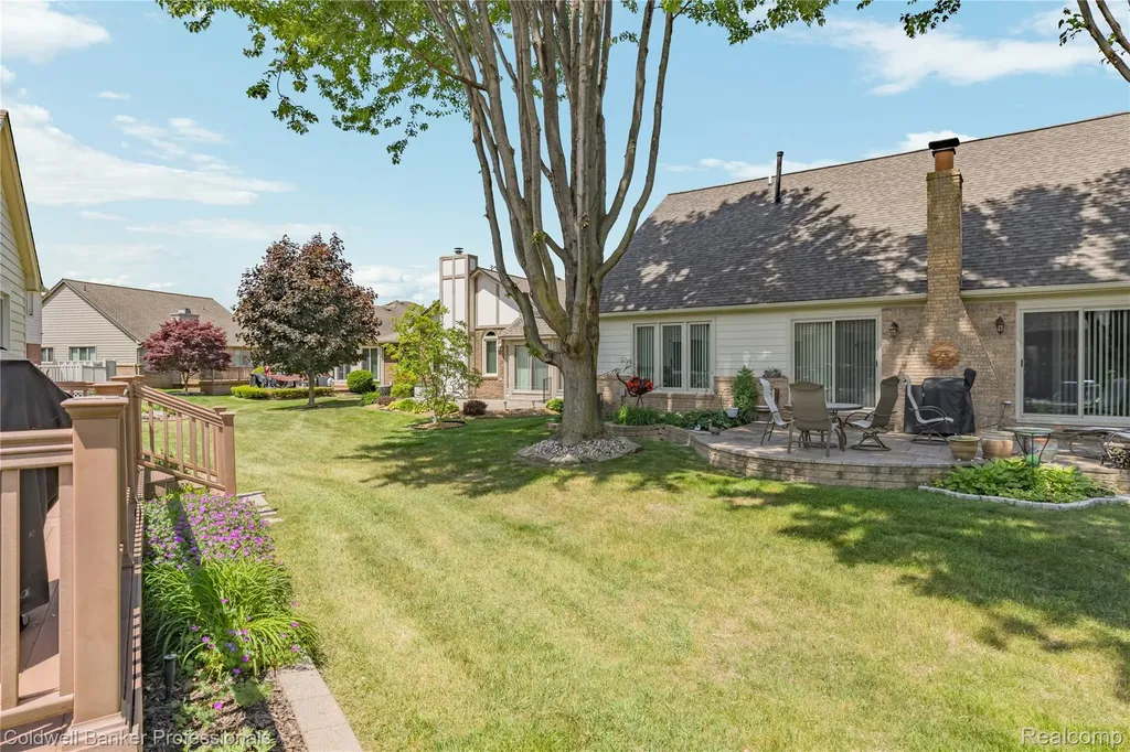 52505 Westcreek Drive Macomb Township MI 48042