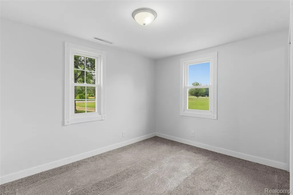 3241 E Frances Road Thetford Township MI 48420
