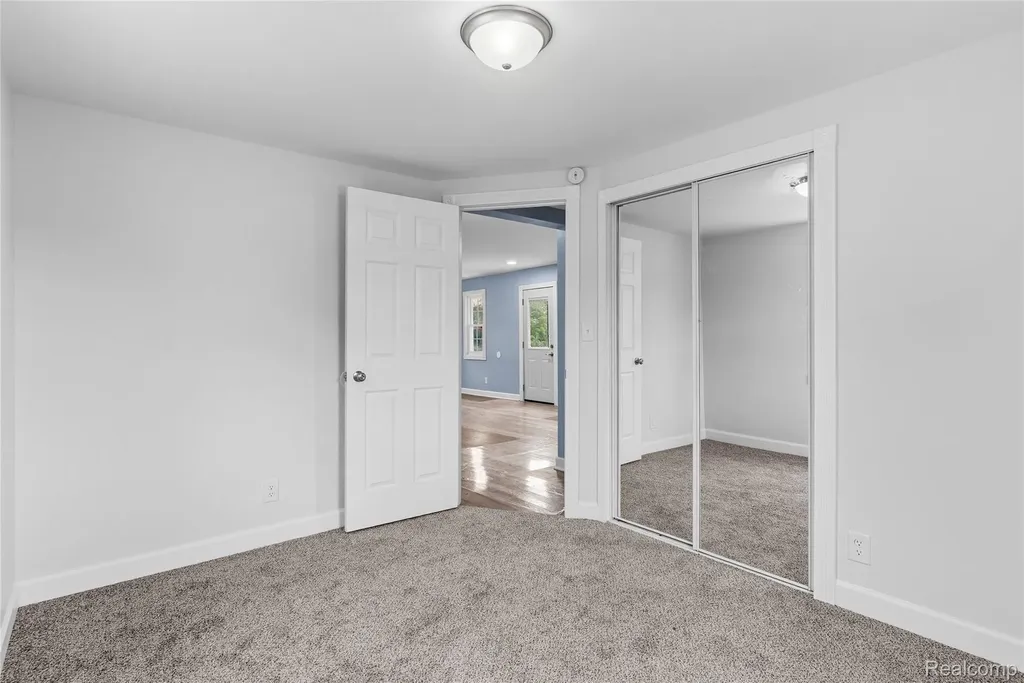 3241 E Frances Road Thetford Township MI 48420