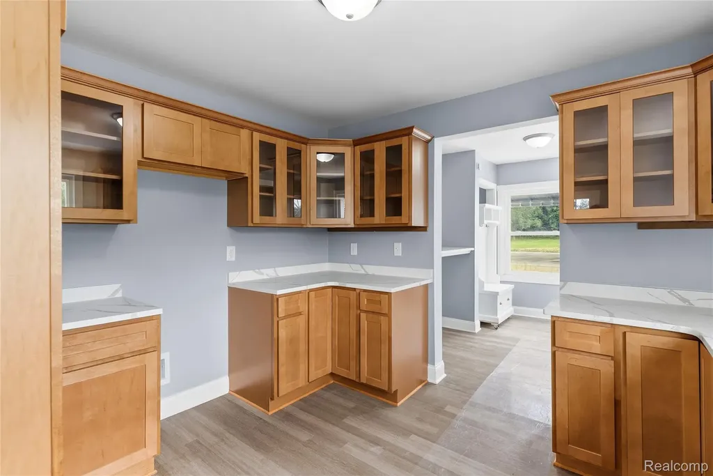 3241 E Frances Road Thetford Township MI 48420