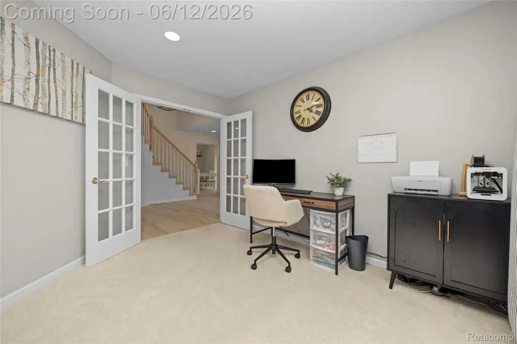 30975 Sunderland Drive Farmington Hills City MI 48331